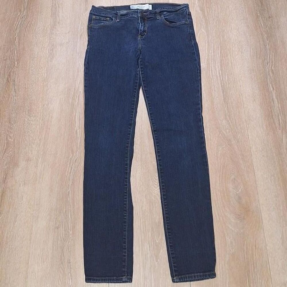 Abercrombie-fitch Women's Blue and Navy Jeans